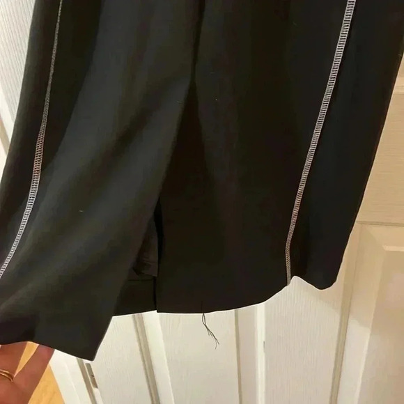 1. State Contrast-Stitch Slip Sheath Dress - Picture 5 of 7